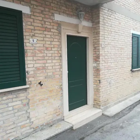 Vacanze Riviera Delle Palme Lägenhet *