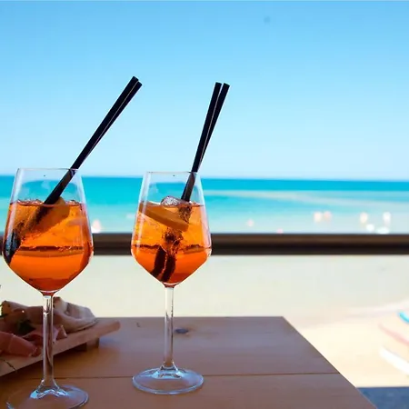 Lägenhet Vacanze Riviera Delle Palme